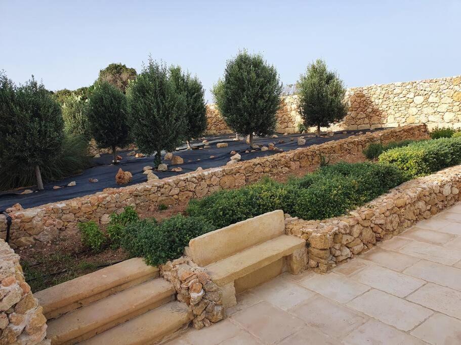 Farmhouse Villa With Large Pool And Garden In Gozo Għarb Eksteriør bilde