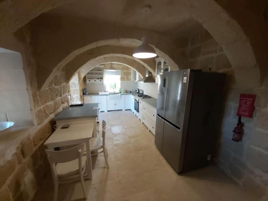 Farmhouse Villa With Large Pool And Garden In Gozo Għarb Eksteriør bilde