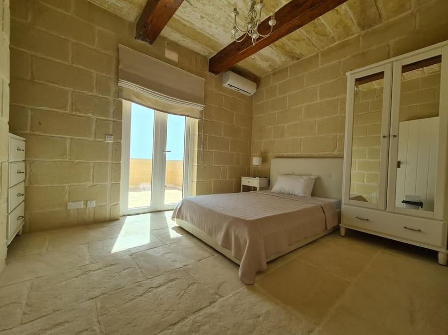 Farmhouse Villa With Large Pool And Garden In Gozo Għarb Eksteriør bilde