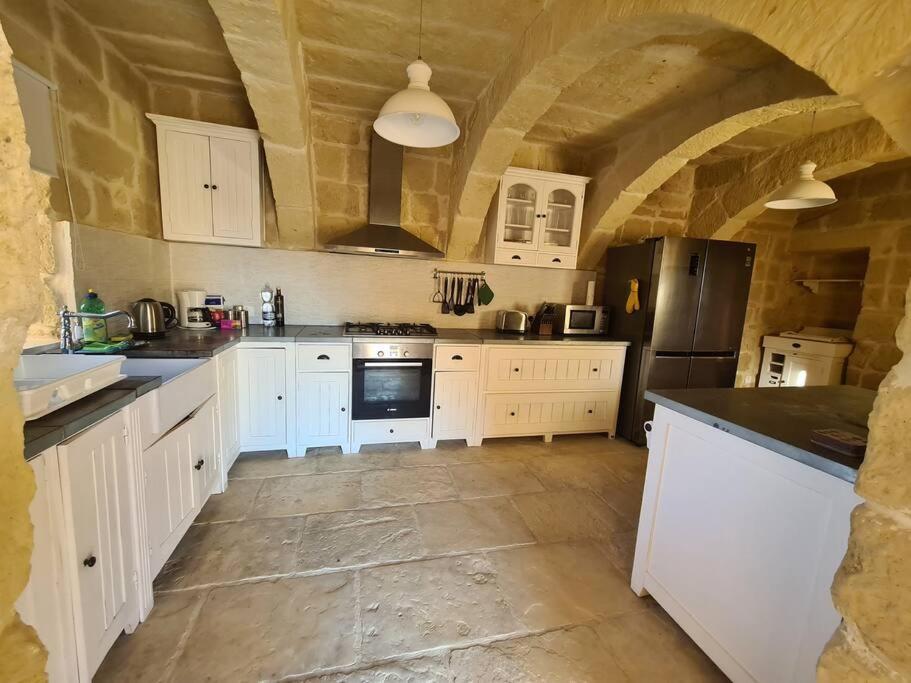 Farmhouse Villa With Large Pool And Garden In Gozo Għarb Eksteriør bilde