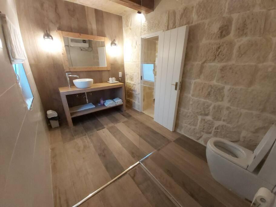 Farmhouse Villa With Large Pool And Garden In Gozo Għarb Eksteriør bilde